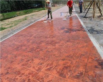 浅析常见的成都压印地坪系统由哪些部分组成？